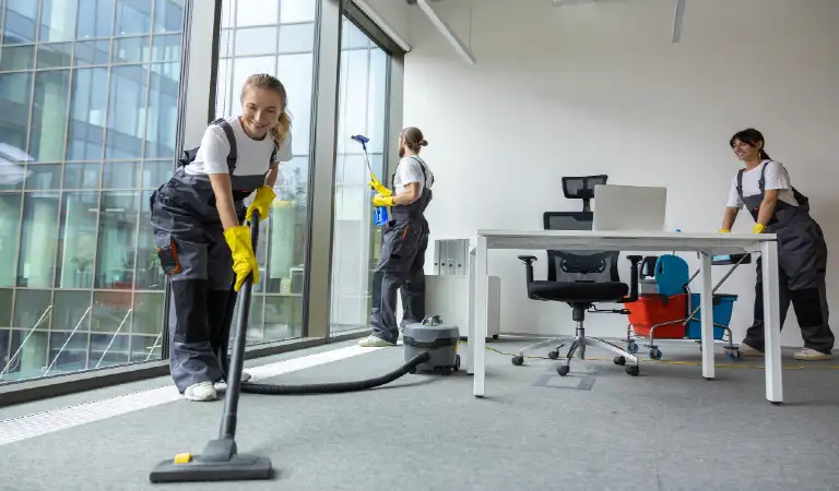 What is the need for professional cleaning of the office at the end of the lease?